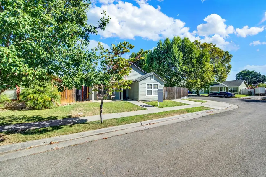 613 Manzanita Way, Winters, CA 95694 - #3