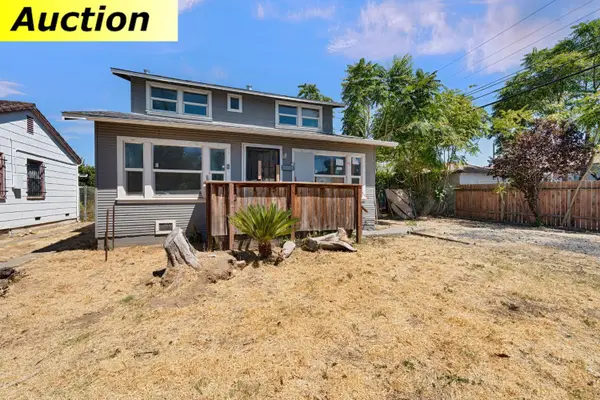 2504 Hawthorne Street, Sacramento, CA 95815
