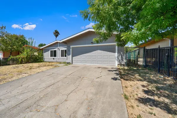 2729 Toy Avenue, Sacramento, CA 95822