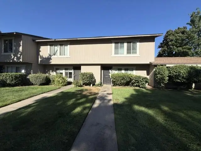 8828 Sawtelle Way #B, Sacramento, CA 95826 - #1