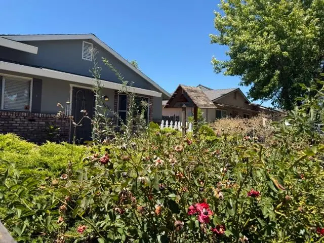9670 N Jan Marie Way, Elk Grove, CA 95624 - #2