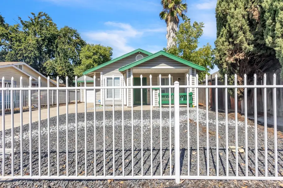 3533 20th Avenue, Sacramento, CA 95820 - #2