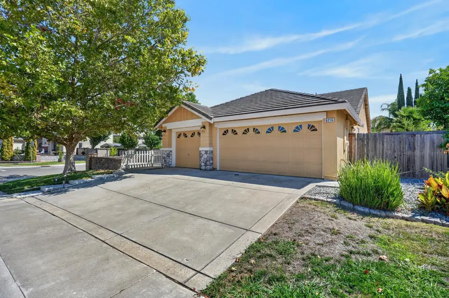 6216 Ravenna Way, Elk Grove, CA 95757 - #2