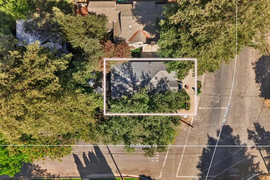 148 W 16th Street, Chico, CA 95928 - #3