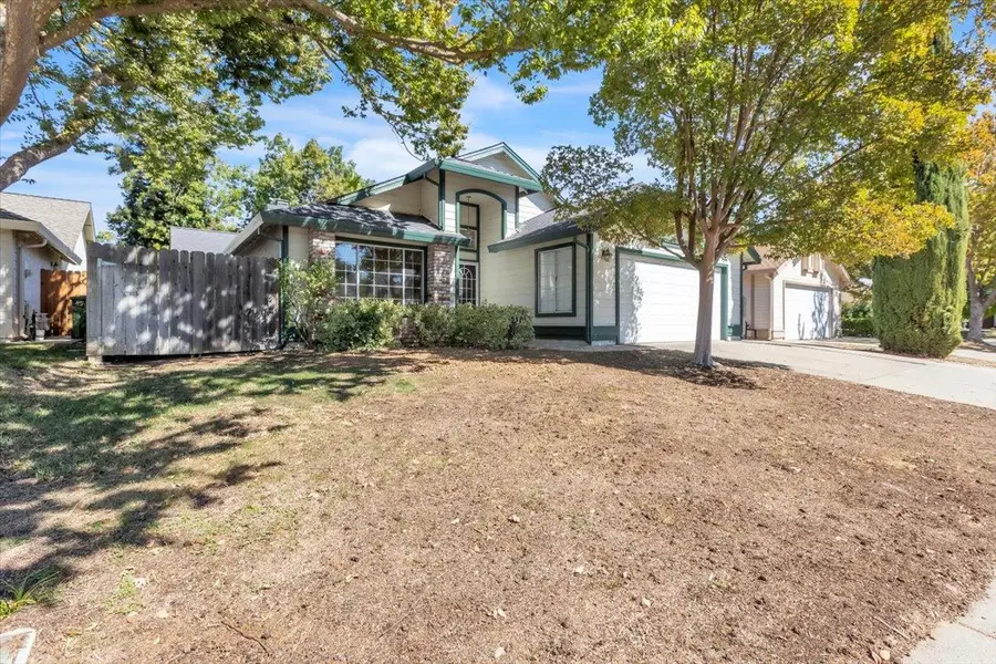 5923 Palm Springs Court, Elk Grove, CA 95758 - #2