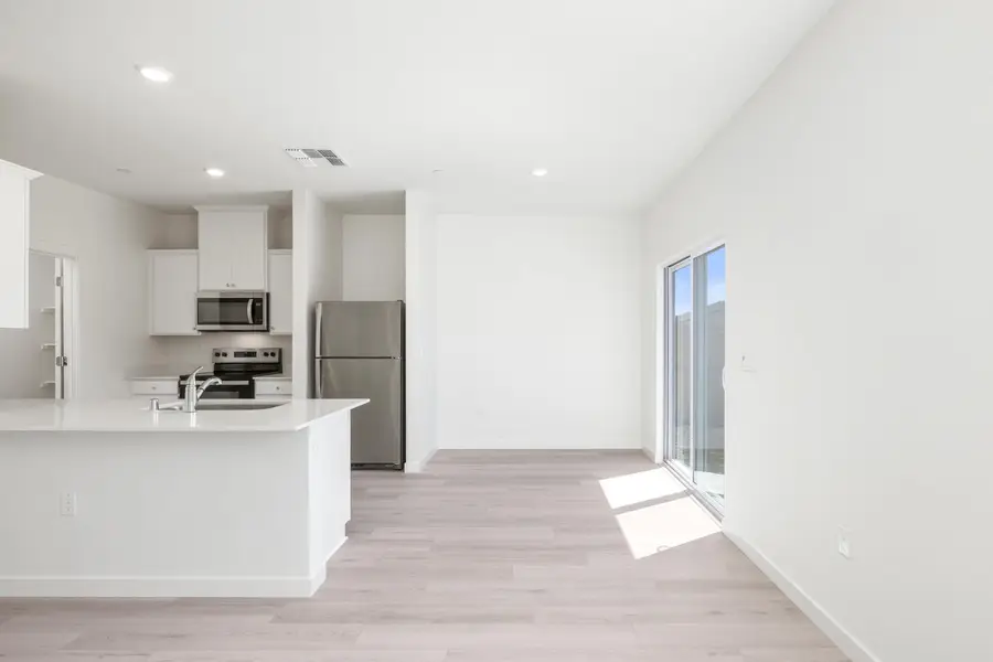 2331 Sawhill Drive, Linda, CA 95901 - #3