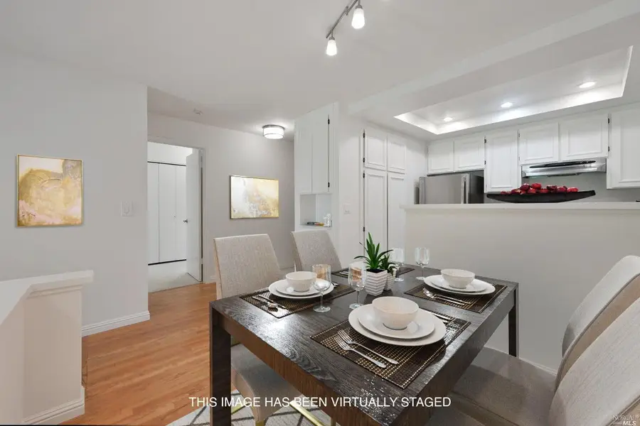 554 Seaver Drive, Mill Valley, CA 94941 - Image #3