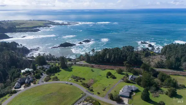 44831 Baywood Drive, Mendocino, CA 95460