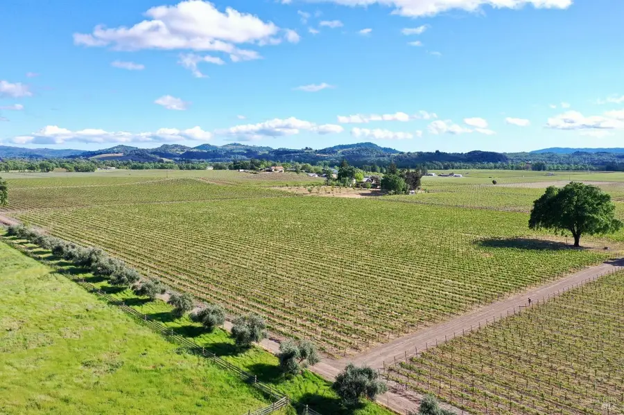 1695 Geysers Road, Geyserville, CA 95441 - Image #3