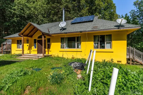 27651 Skyview Road, Willits, CA 95490