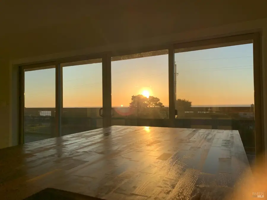 14920 Mallo Pass Drive, Manchester, CA 95459 - Image #2