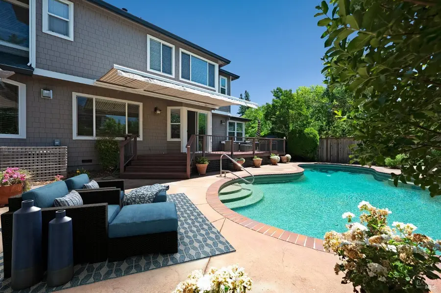 979 Lupine Court, Healdsburg, CA 95448 - Image #3