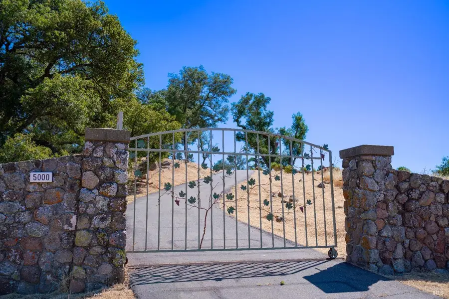 5000 Upper Ridge Road, Santa Rosa, CA 95404 - Image #2