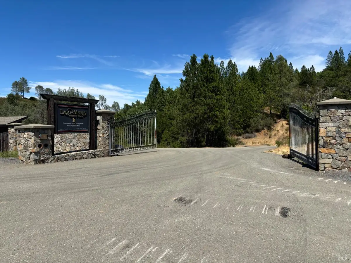 4901 Stewarts Point Skaggs Springs Road, Geyserville, CA 95441 - Image #1