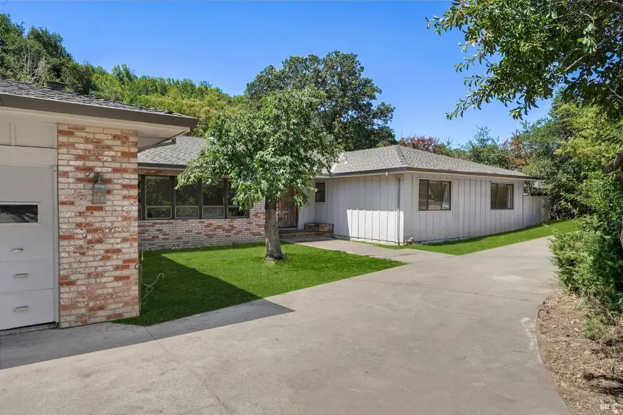 164 Deer Hollow Road, San Anselmo, CA 94960 - Image #2