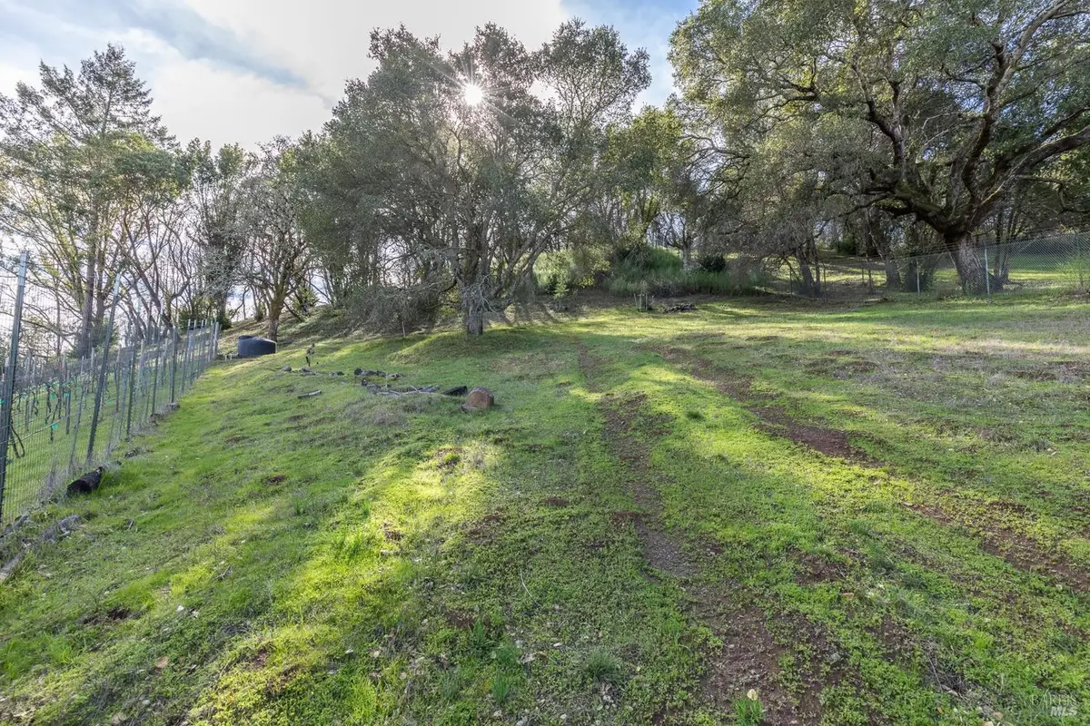 3473 Parker Hill Road, Santa Rosa, CA 95404 - Image #1
