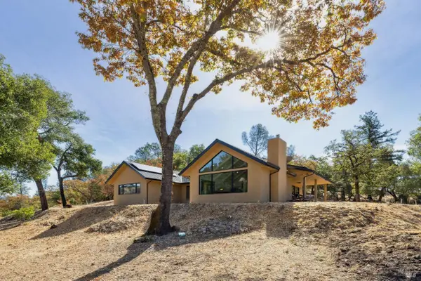 1218 Bennett Lane, Calistoga, CA 94515