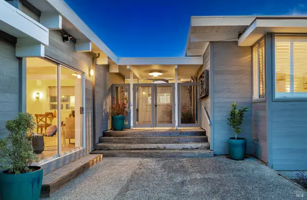 122 Seadrift Road, Stinson Beach, CA 94970