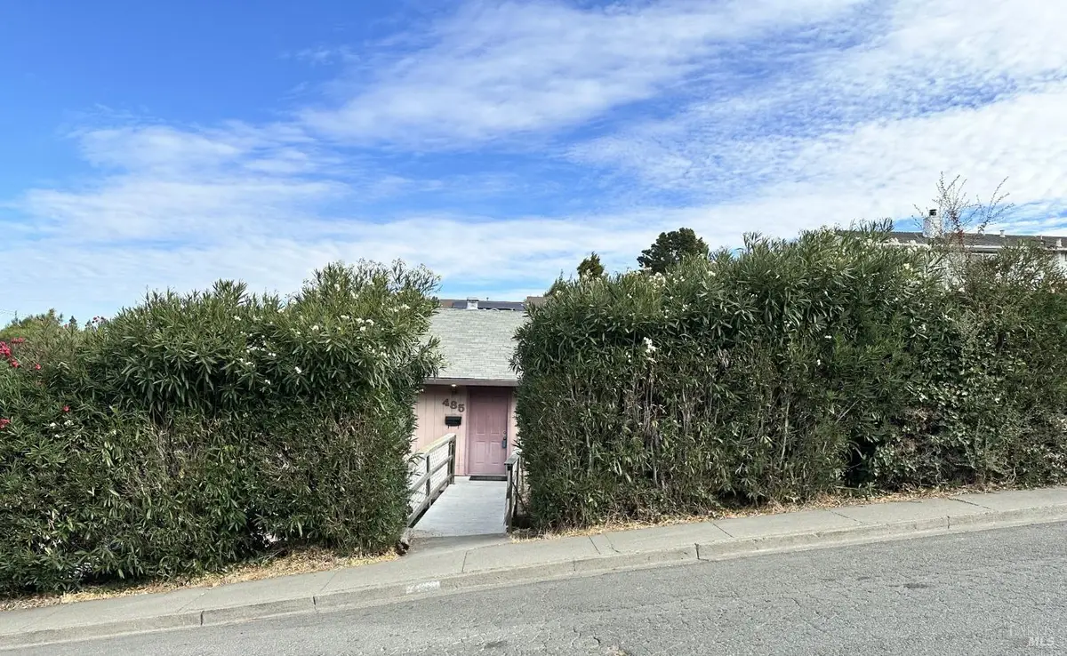 485 W M Street, Benicia, CA 94510 - Image #1