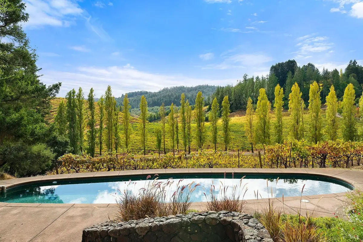 3245 W Dry Creek Road, Healdsburg, CA 95448 - Image #1