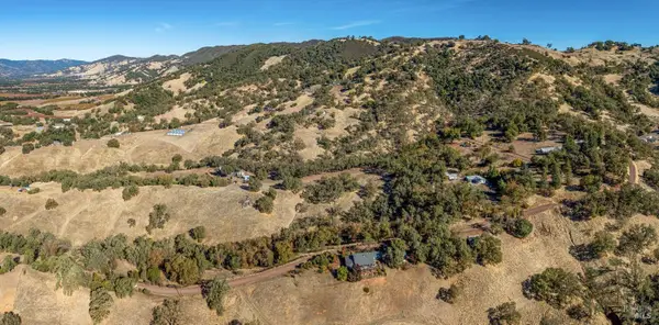 3380 Black Bart Trail, Redwood Valley, CA 95470