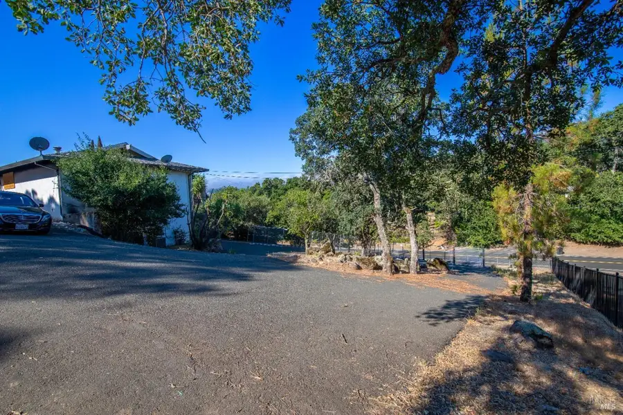 4418 Green Valley Road, Fairfield, CA 94534 - Image #3