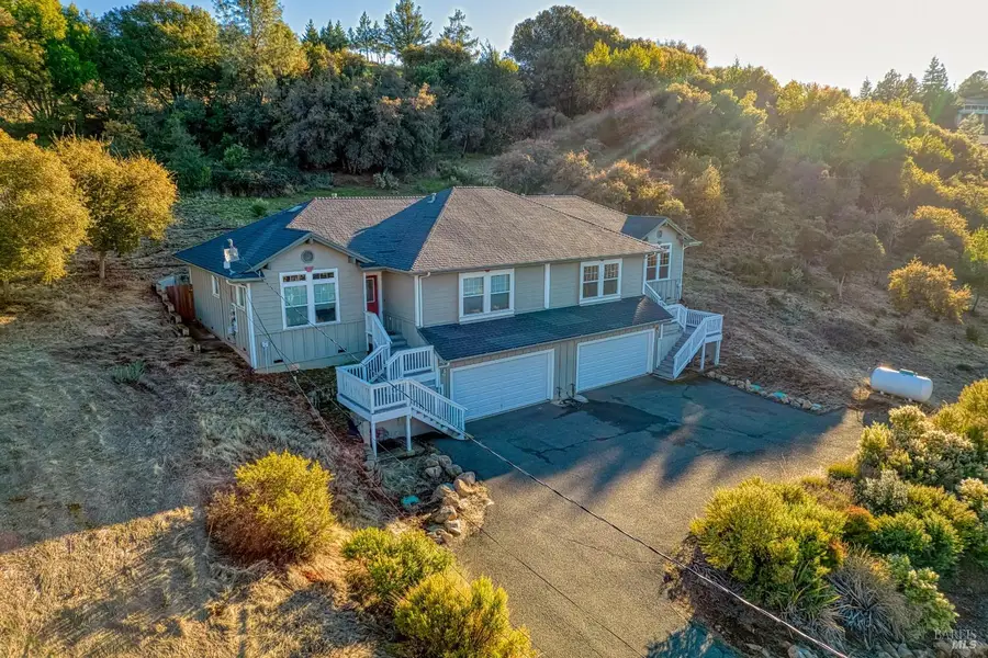 10401 Point Lakeview Road, Kelseyville, CA 95451 - Image #2