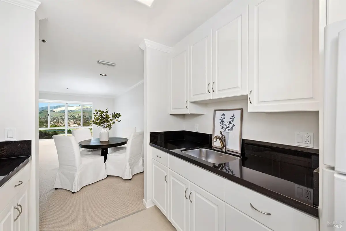 100 Thorndale Drive #106, San Rafael, CA 94903 - Image #1