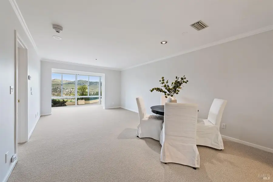 100 Thorndale Drive #106, San Rafael, CA 94903 - Image #2