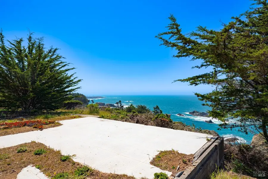 6030 N Highway 1, Little River, CA 95456 - Image #3