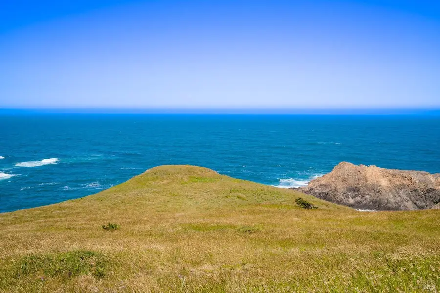 50500 W Buckhorn Cove Road, Little River, CA 95456 - Image #3