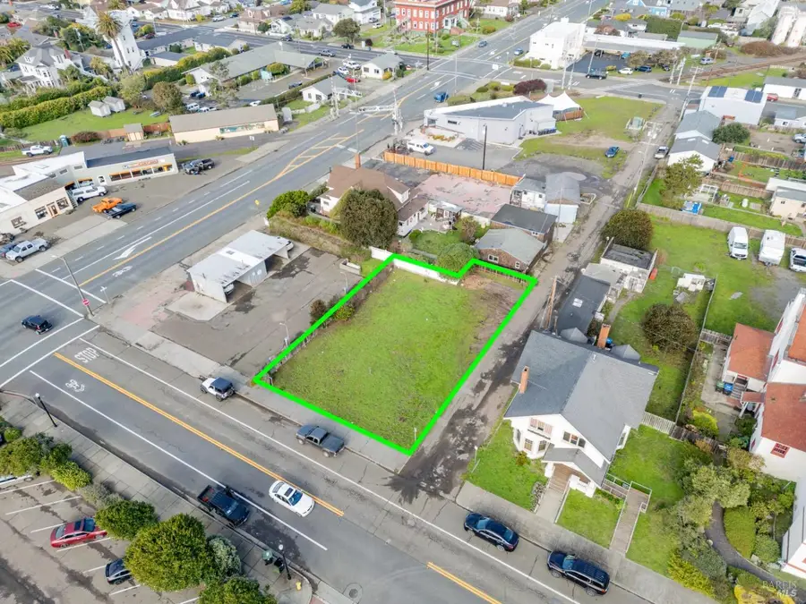 119 E Pine Street, Fort Bragg, CA 95437 - #2