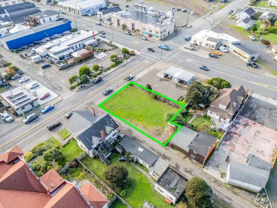 119 E Pine Street, Fort Bragg, CA 95437 - #3