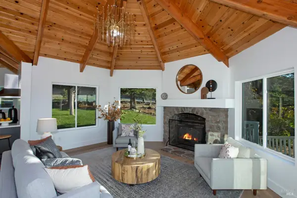 3400 Matanzas Creek Lane, Santa Rosa, CA 95404