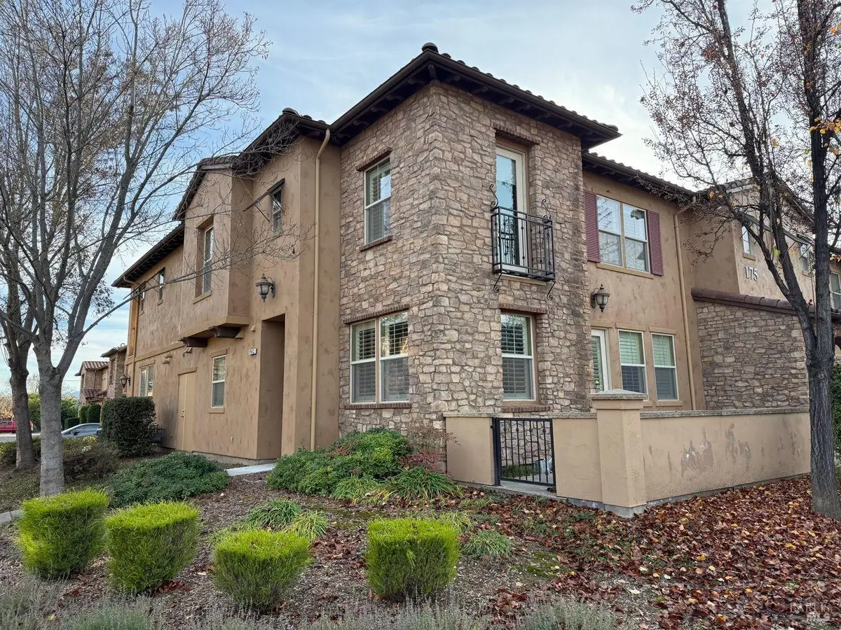 175 Stonegate Circle #C, Cloverdale, CA 95425 - Image #1