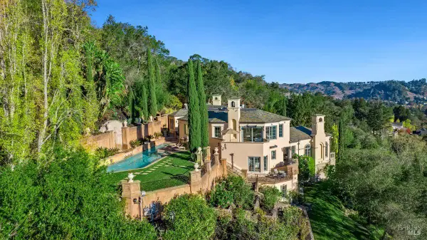 27 Upper Road, Ross, CA 94957