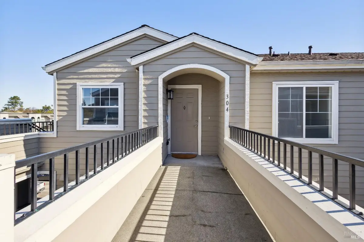 852 Diablo Avenue #304, Novato, CA 94947 - Image #1