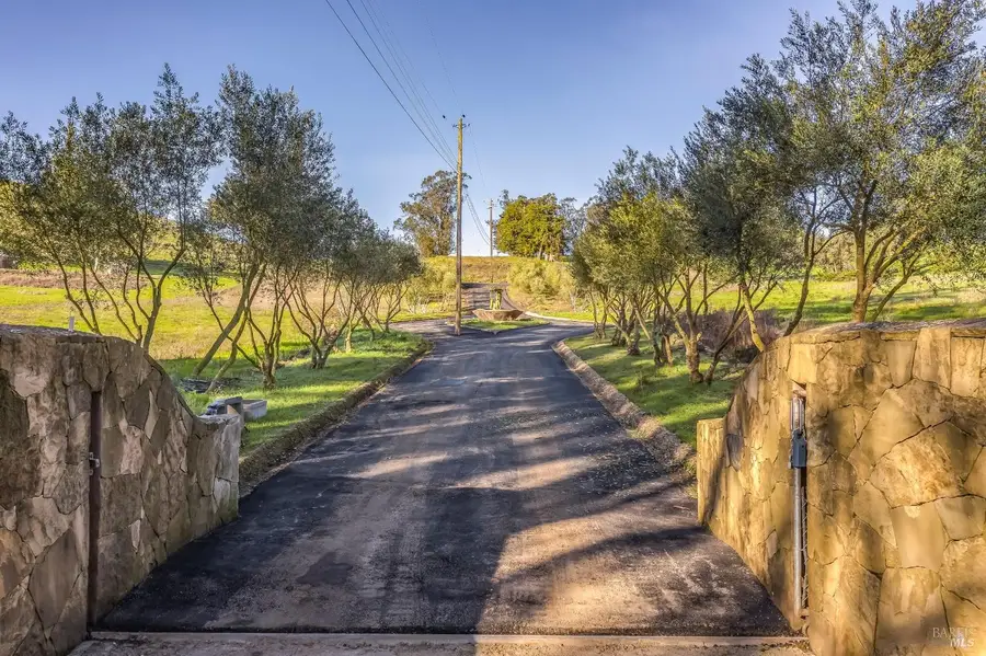 1355 Rose Avenue, Penngrove, CA 94951 - Image #3