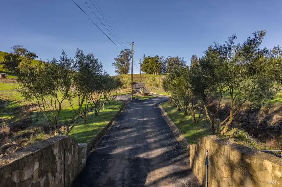 1355 Rose Avenue, Penngrove, CA 94951 - Image #3