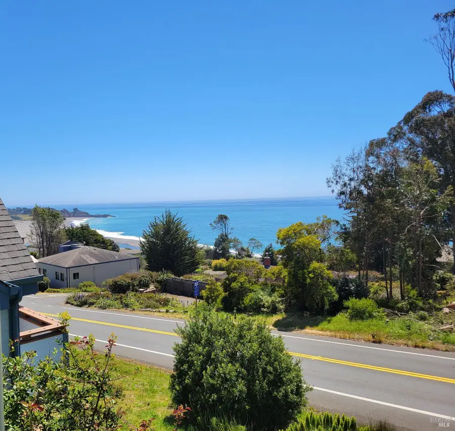 38934 Cypress Way, Gualala, CA 95445 - Image #2