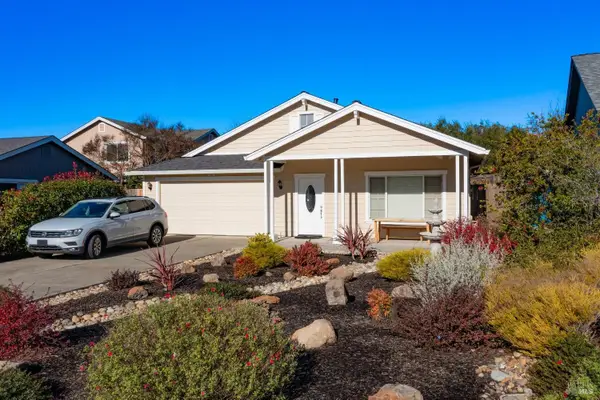 111 Philip Drive, Healdsburg, CA 95448