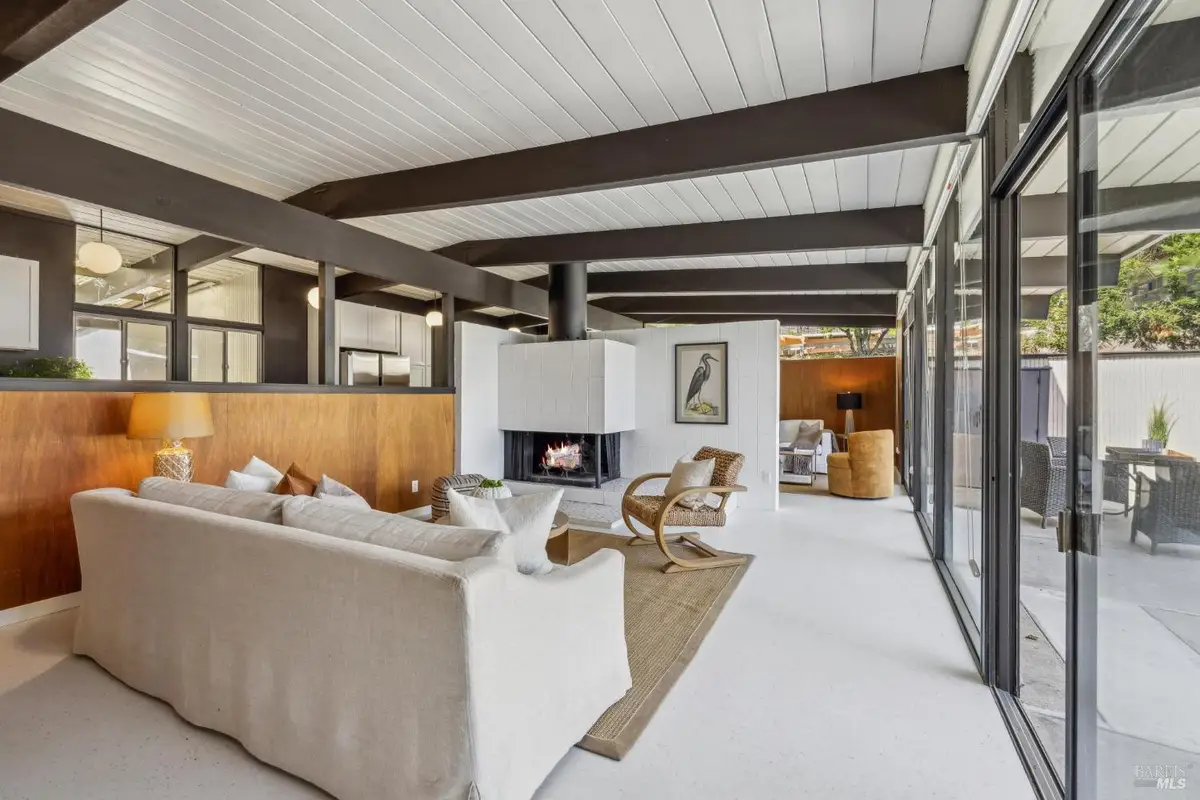 659 Las Colindas Road, San Rafael, CA 94903 - Image #1