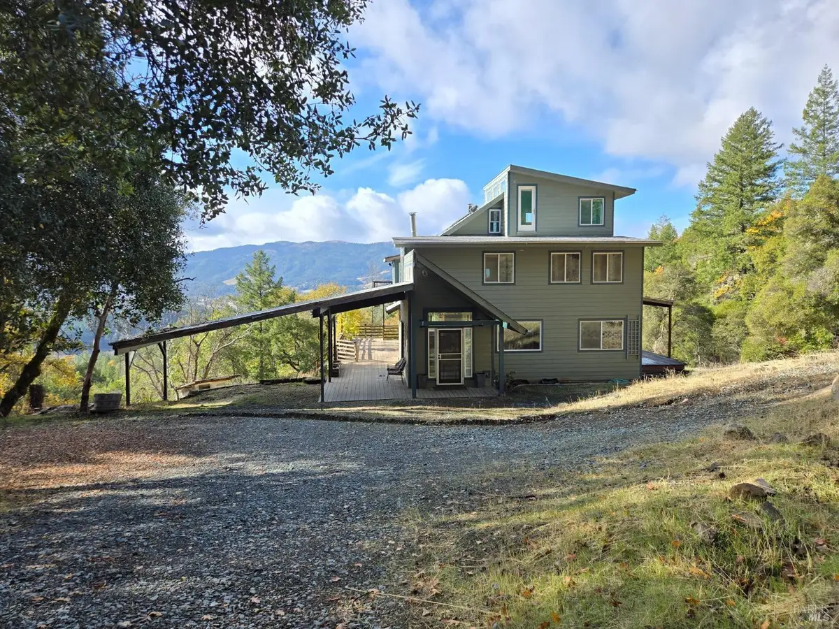 47111 Fox Rock Road, Laytonville, CA 95454 - Image #1