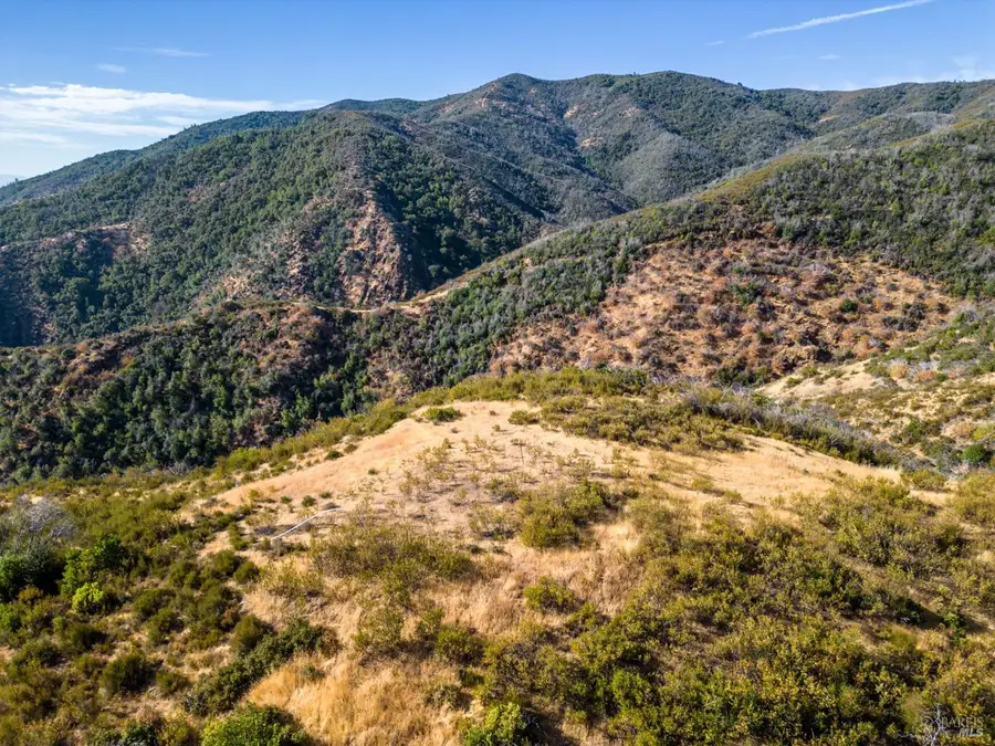 7265 Scotts Valley Road, Lakeport, CA 95453 - Image #3