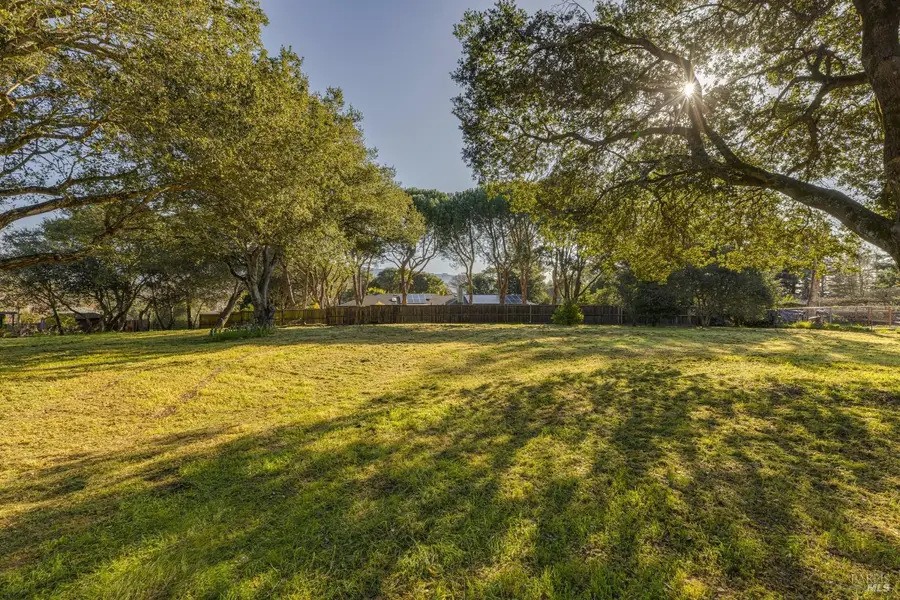 9980 Oak Street, Penngrove, CA 94951 - Image #2