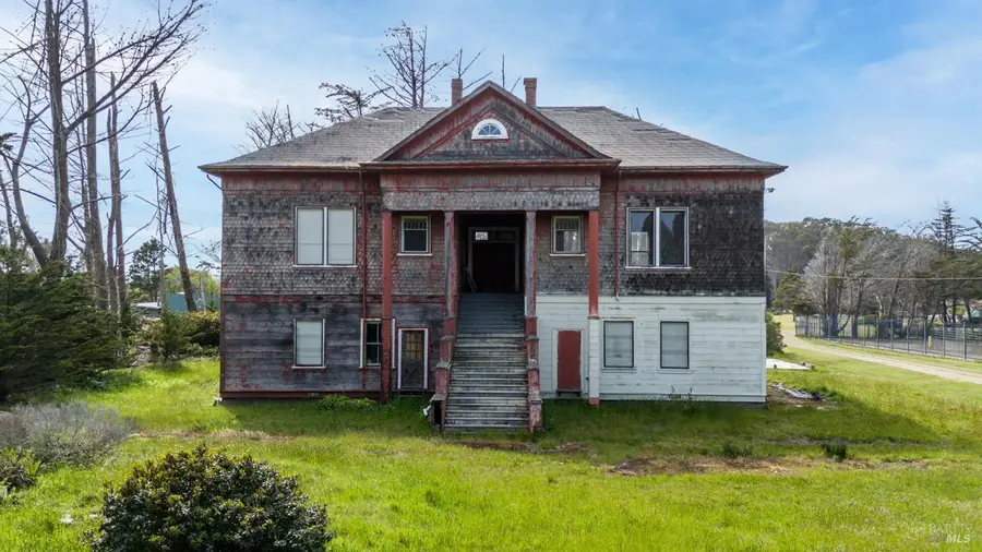 19750 S Highway 1, Manchester, CA 95459 - Image #2