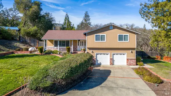 830 Riverside Drive, Ukiah, CA 95482