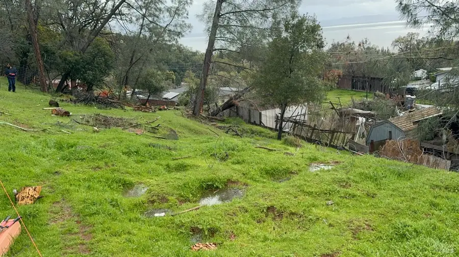 3798 Lakeview Terrace, Lucerne, CA 95458 - Image #3