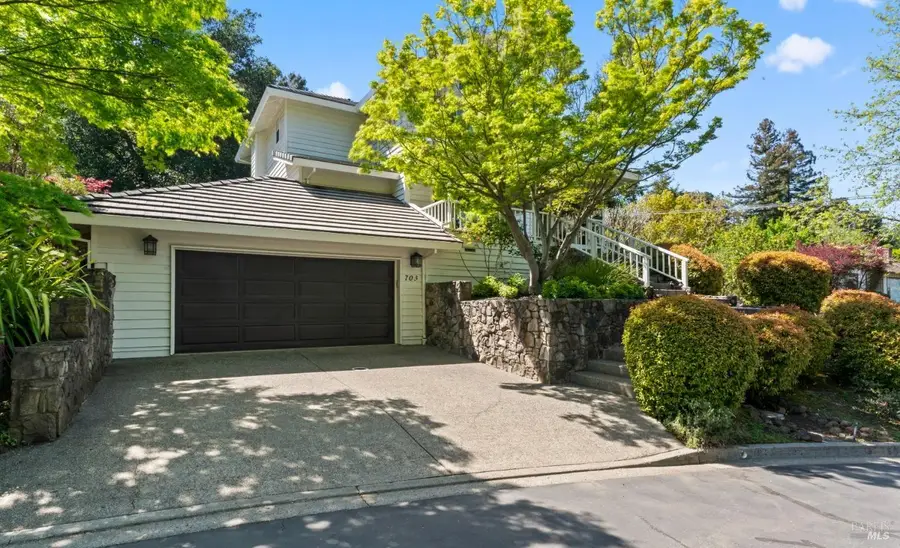 703 Casswall Street, Napa, CA 94558 - Image #2