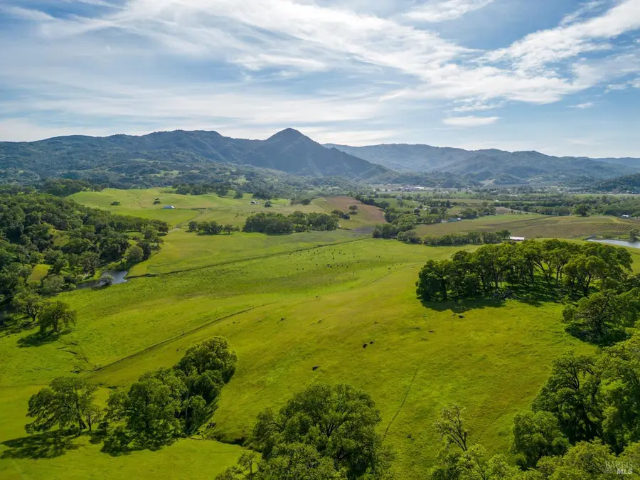 14495 Old River Road, Hopland, CA 95449 - Image #3